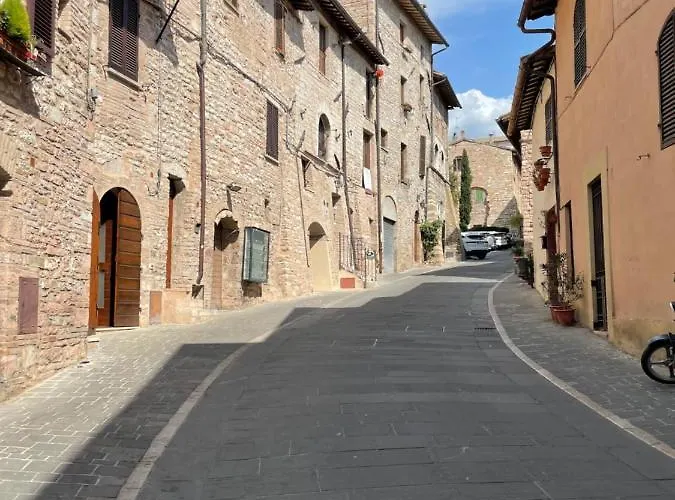 Ad - Fratello Sole Luxury Loft * Ассизи